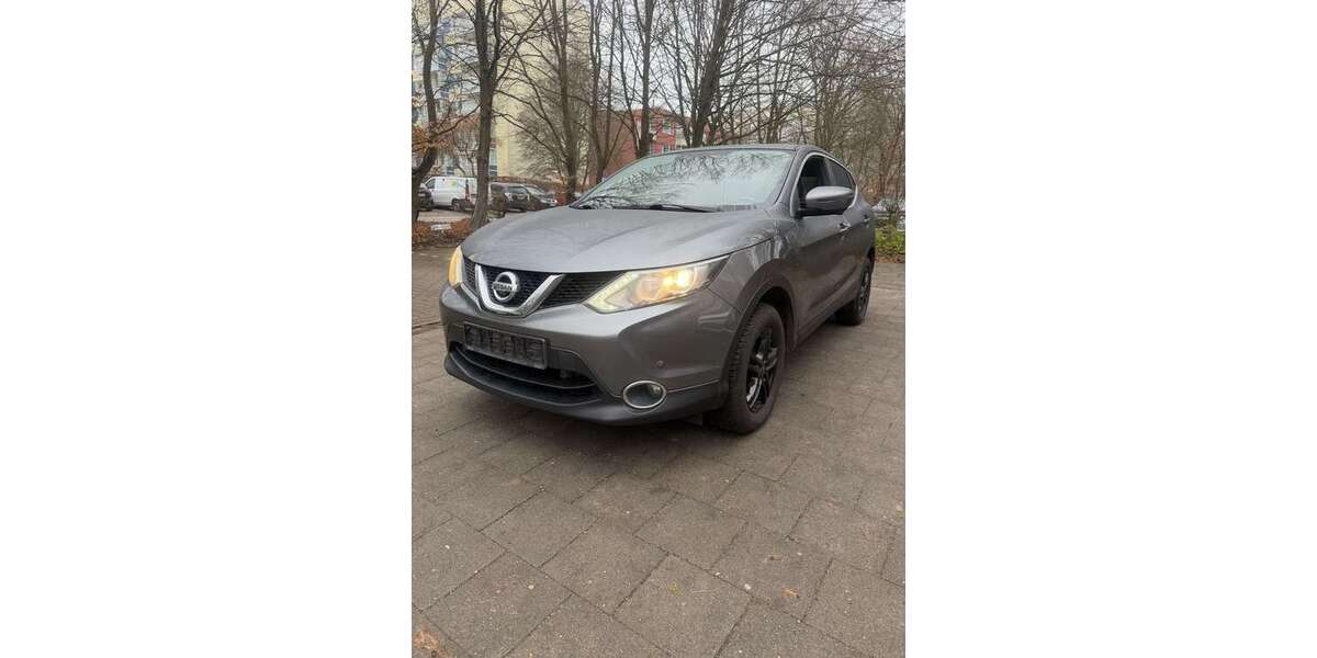 Nissan Qashqai 217.500 km 8.680 &euro; Hamburg 22399