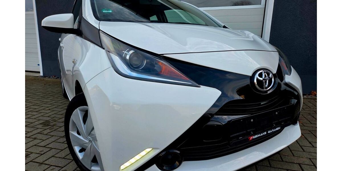 Toyota Aygo (X) 82.950 km 6.650 € Annaberg - Buchholz 09456