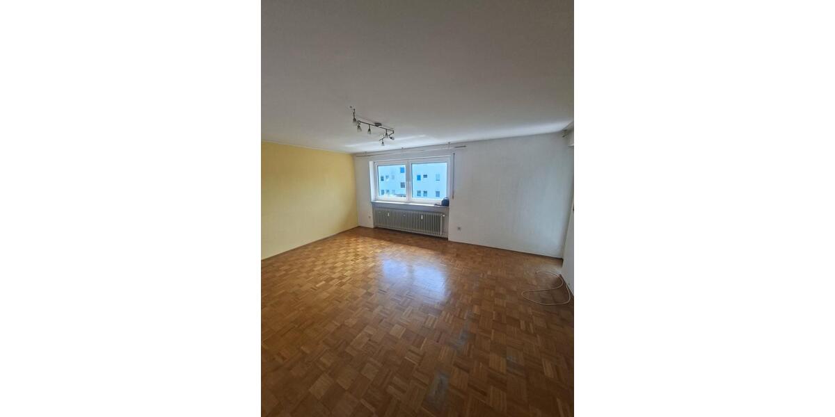 Etagenwohnung Roth - 3 Zimmer, 70 m&sup2;, 850&euro; | Angebot:26137398