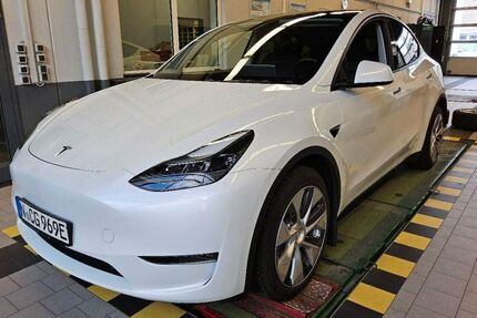 Tesla Model Y 63.000 km 35.990 &euro; Kirchberg/Untermitterdorf 94259