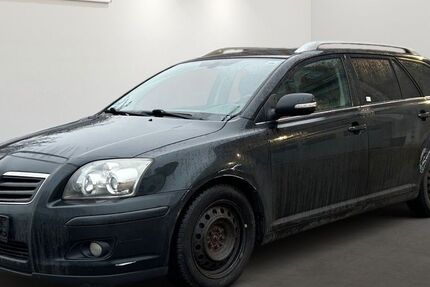 Toyota Avensis 269.919 km 1.299 &euro; Berlin 12681