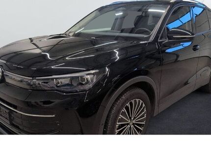 VW Tiguan 25.723 km 32.888 &euro; Halle (Saale) 06110
