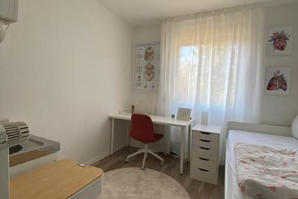 Wohnung Marburg Biegenviertel - 1 Zimmer, 15 m&sup2;, 355&euro; | Angebot:25413957