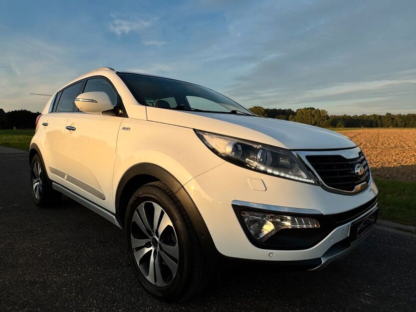 Kia Sportage 233.000 km 7.900 € Viersen 41749