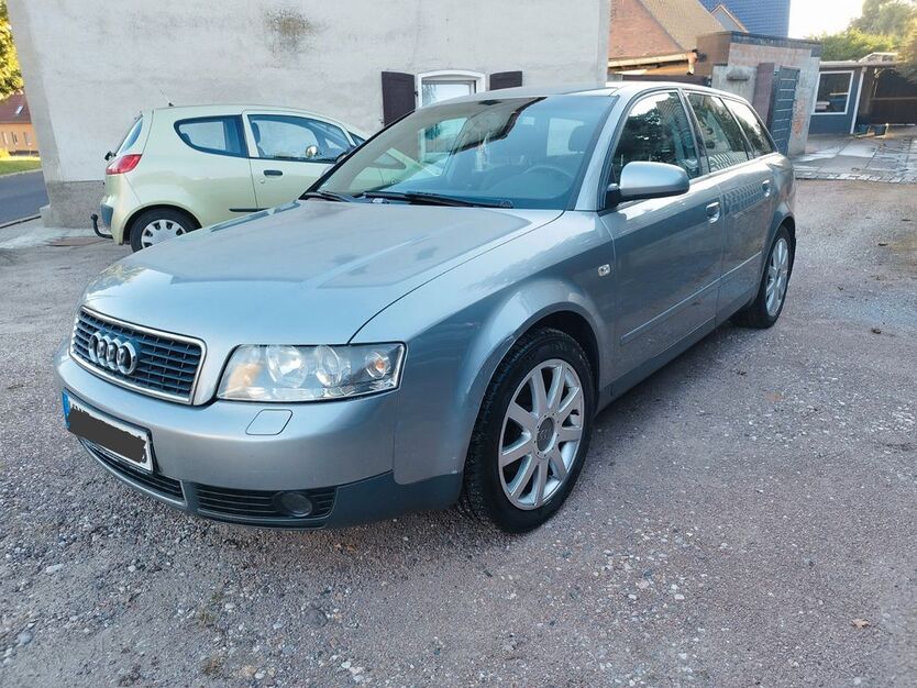 Audi A4 236.800 km 2.000 € Wieskau 06388