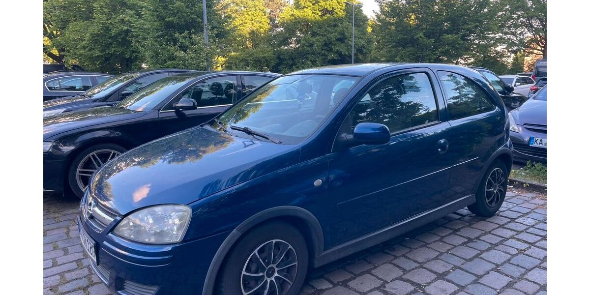 Opel Corsa 125.000 km 2.700 &euro; Karlsruhe 76189