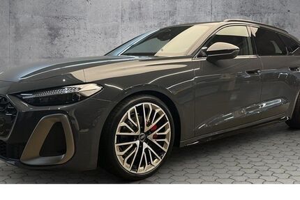 Audi A5 2.000 km 53.790 &euro; Paderborn 33100