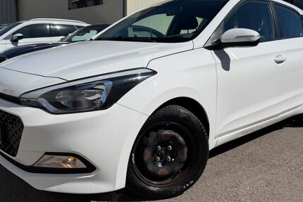 Hyundai i20 118.000 km 7.990 &euro; Kempten 87437