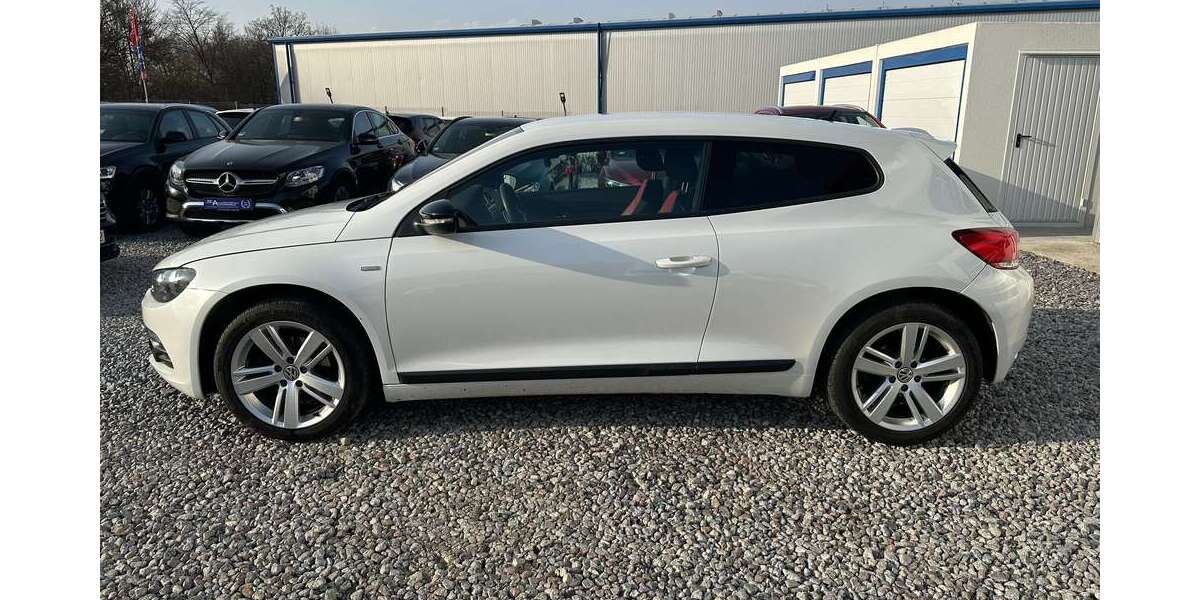 VW Scirocco 92.000 km 9.200 &euro; Alteglofsheim bei Regensburg 93087