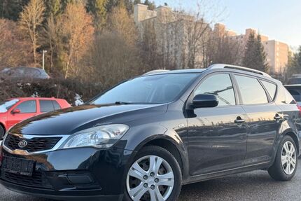 Kia ceed / Ceed 162.000 km 3.790 &euro; Tuttlingen 78532