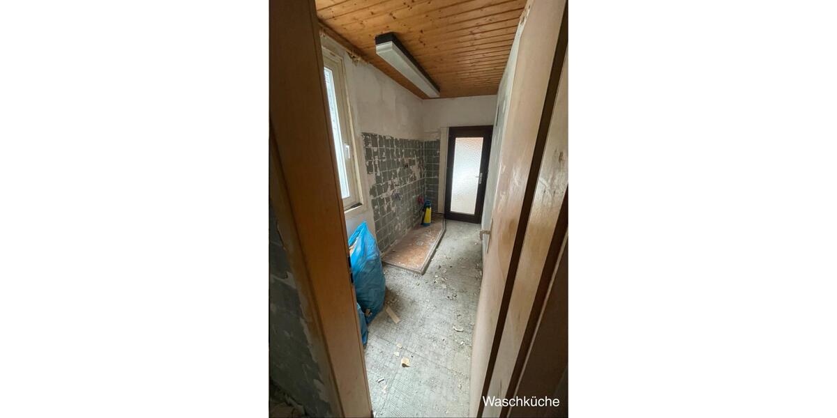 Einfamilienhaus Montabaur - 5 Zimmer, 248 m&sup2;, 100.000&euro; | Angebot:26066502