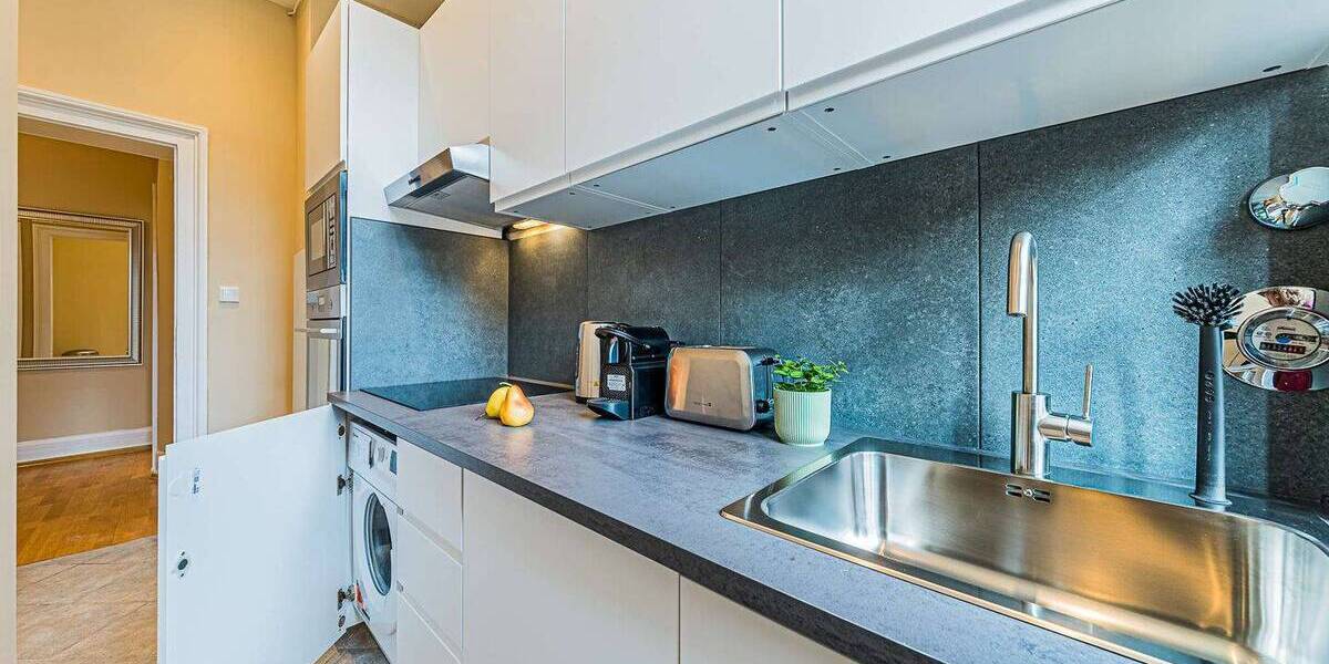 Etagenwohnung Frankfurt am Main Westend-Süd - 3 Zimmer, 72 m&sup2;, 2.720&euro; | Angebot:26840610