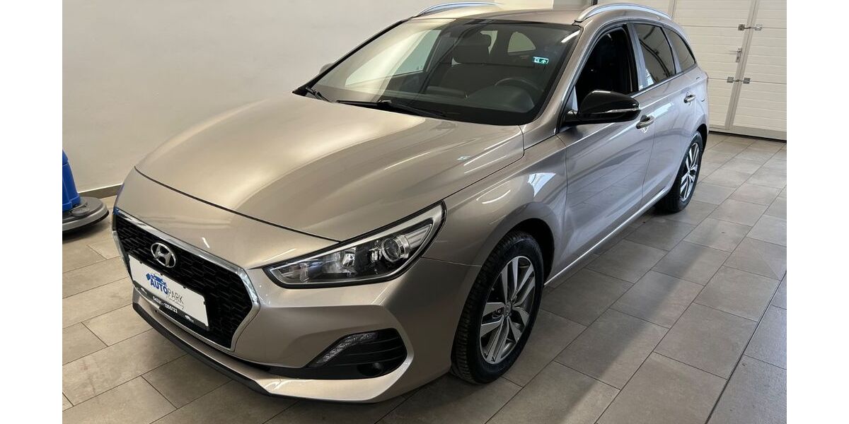 Hyundai i30 131.709 km 10.980 &euro; Rendsburg 24768
