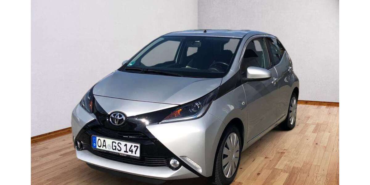 Toyota Aygo 56.900 km 8.900 &euro; Blaichach-Bihlerdorf 87544