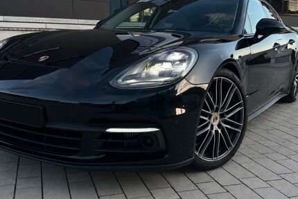 Porsche Panamera 239.850 km 42.900 &euro; Bad Salzuflen 32107