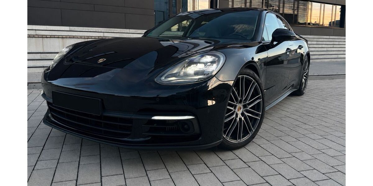 Porsche Panamera 239.850 km 42.900 &euro; Bad Salzuflen 32107