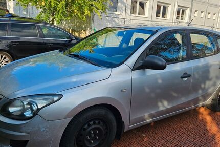 Hyundai i30 186.306 km 1.800 &euro; pforzheim 75172