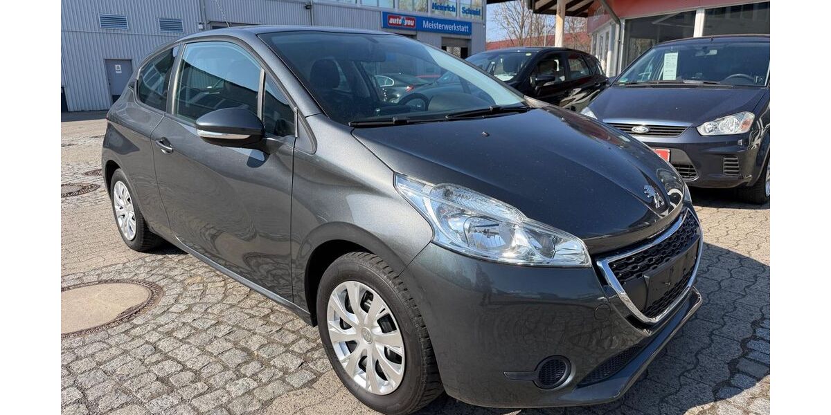 Peugeot 208 99.100 km 6.190 &euro; Berlin 12277