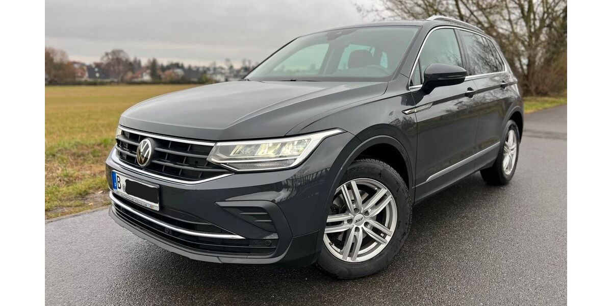 VW Tiguan 40.600 km 22.500 € Berlin 12619