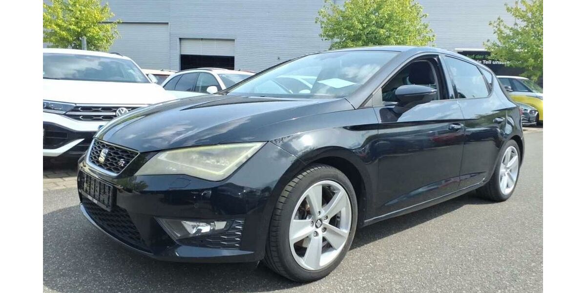Seat Leon 94.405 km 8.900 &euro; Hilpoltstein 91161