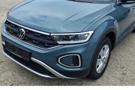 VW T-Roc 5.750 km 25.430 &euro; Insingen 91610