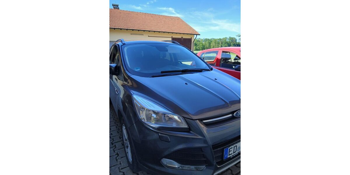 Ford Kuga 159.000 km 10.800 &euro; Walpertskirchen 85469