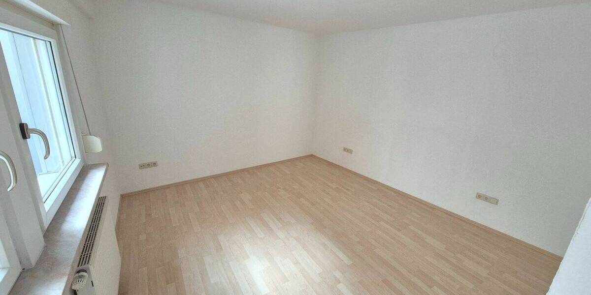 Etagenwohnung Münnerstadt - 4 Zimmer, 102 m&sup2;, 209.000&euro; | Angebot:26217648