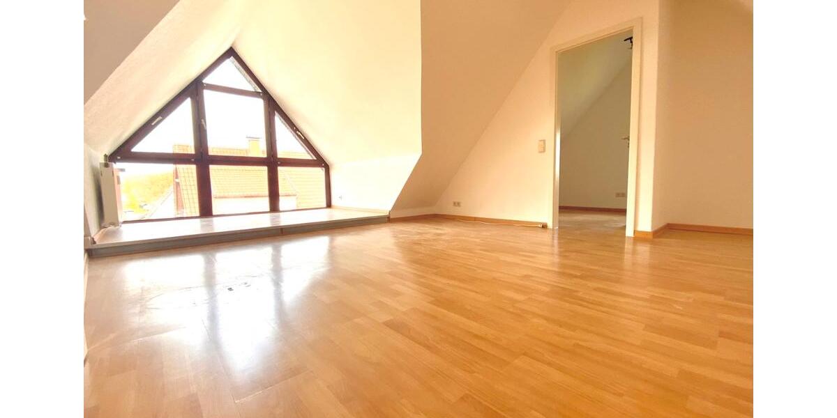 Dachgeschoßwohnung Schlangen - 2 Zimmer, 31 m&sup2;, 375&euro; | Angebot:26397794