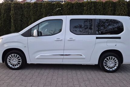 Toyota Proace City 250.000 km 11.900 &euro; Schwedt/Oder 16303