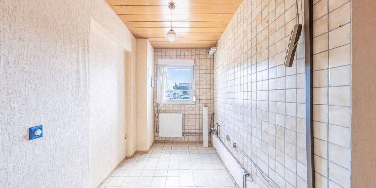 Mehrfamilienhaus, Wohnhaus Castrop-Rauxel Behringhausen - 7 Zimmer, 189 m&sup2;, 359.000&euro; | Angebot:26219264