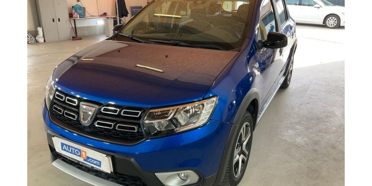 Dacia Sandero 66.500 km 9.880 &euro; Saarbrücken 66121