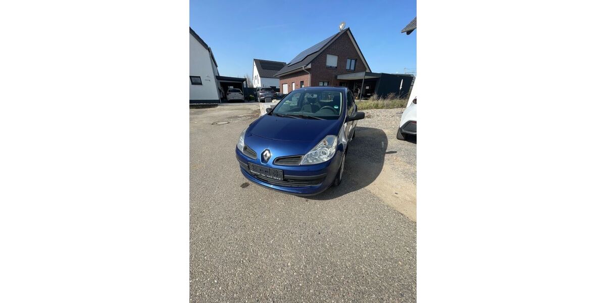 Renault Clio 170.000 km 1.750 &euro; Neuss 41472