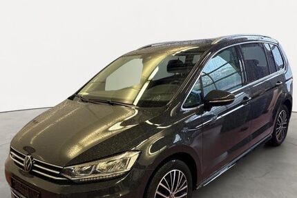 VW Touran 105.934 km 25.925 &euro; Jesteburg 21266