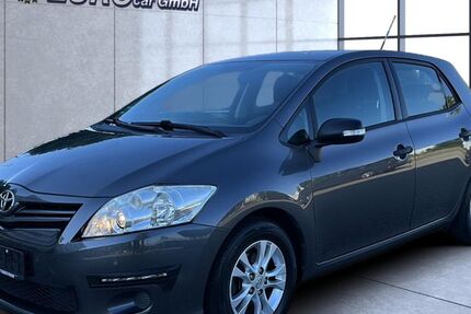 Toyota Auris 87.000 km 4.650 &euro; Rostock 18106