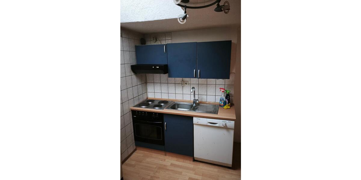 Etagenwohnung Freudenberg - 3 Zimmer, 68 m&sup2;, 40.000&euro; | Angebot:27120870