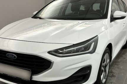 Ford Focus 110.900 km 13.990 &euro; Raunheim 65479