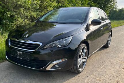 Peugeot 308 107.000 km 6.900 &euro; Butzbach 35510