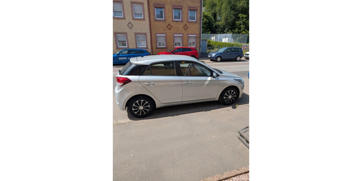 Hyundai i20 109.500 km 6.900 &euro; Trier 54293