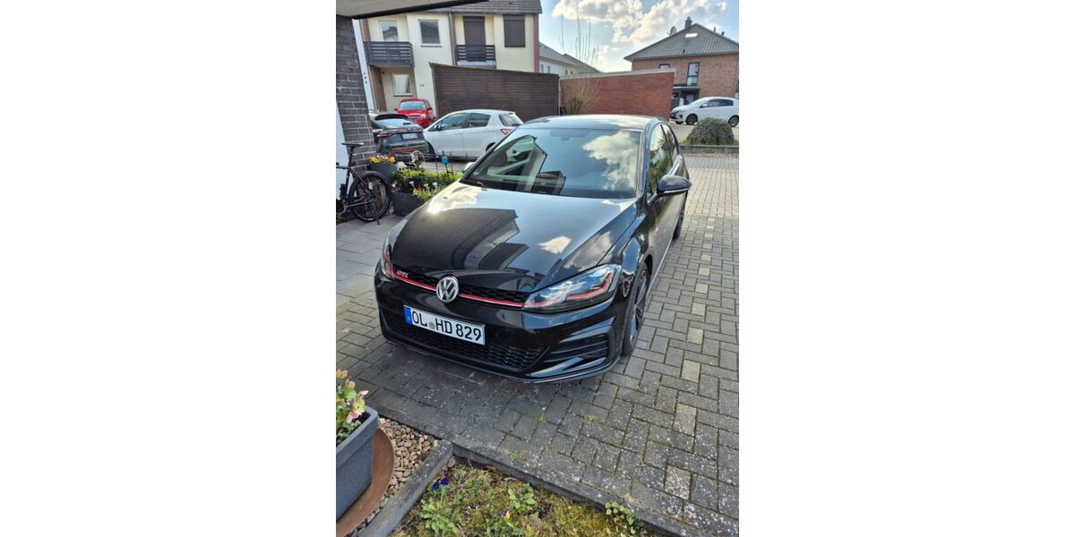 VW Golf 199.000 km 14.000 &euro; Oldenburg 26135