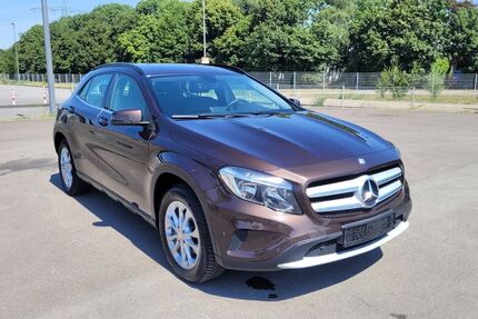 Mercedes-Benz GLA 200 325.000 km 7.990 &euro; Essen 45356