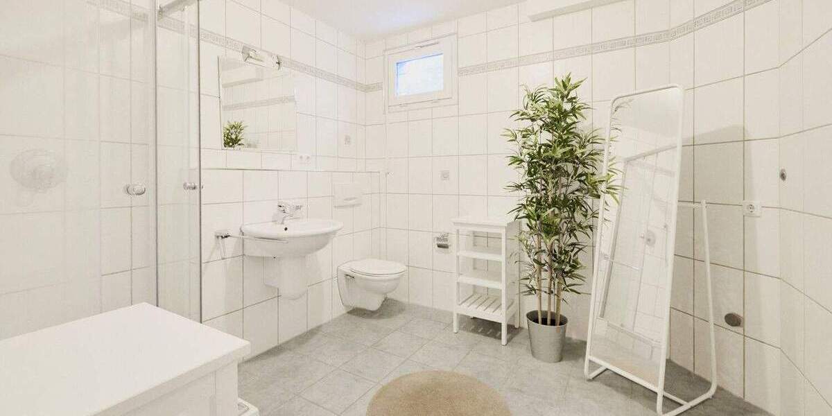 Einfamilienhaus Kronberg im Taunus Kronberg - 7 Zimmer, 197 m&sup2;, 1.595.000&euro; | Angebot:25374633