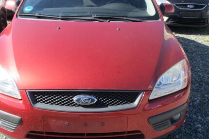 Ford Focus 122.426 km 2.000 € Plauen 08523