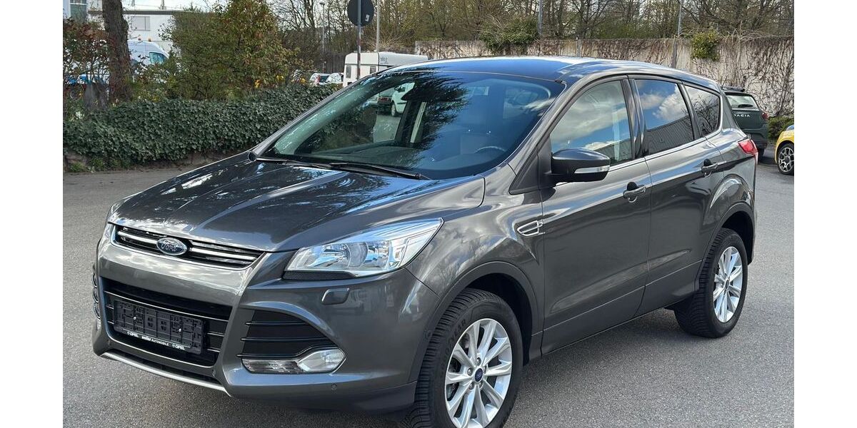 Ford Kuga 125.000 km 11.490 &euro; Möglingen 71696