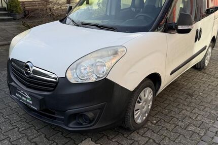 Opel Combo 191.000 km 3.599 &euro; Paderborn 33100