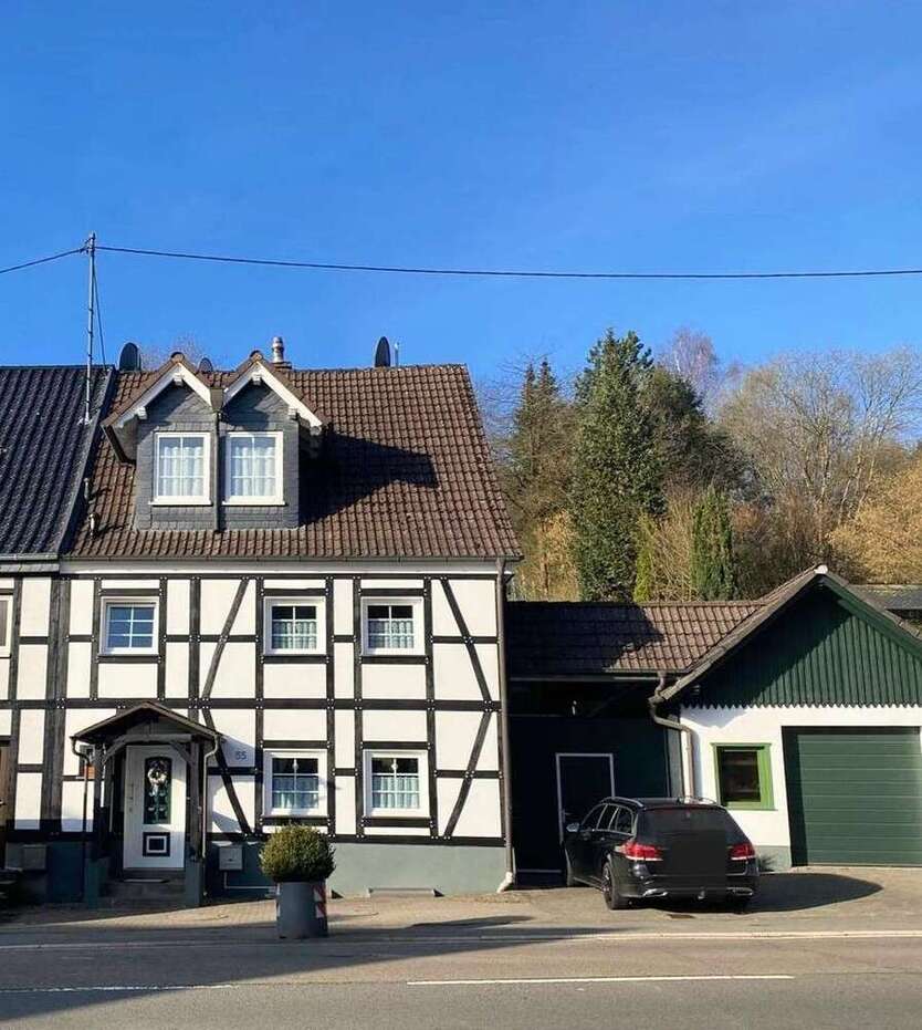 Haus zum Kaufen in Gummersbach 485.000 € 173 m²