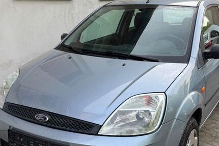 Ford Fiesta 93.155 km 2.000 &euro; Rethem 27336