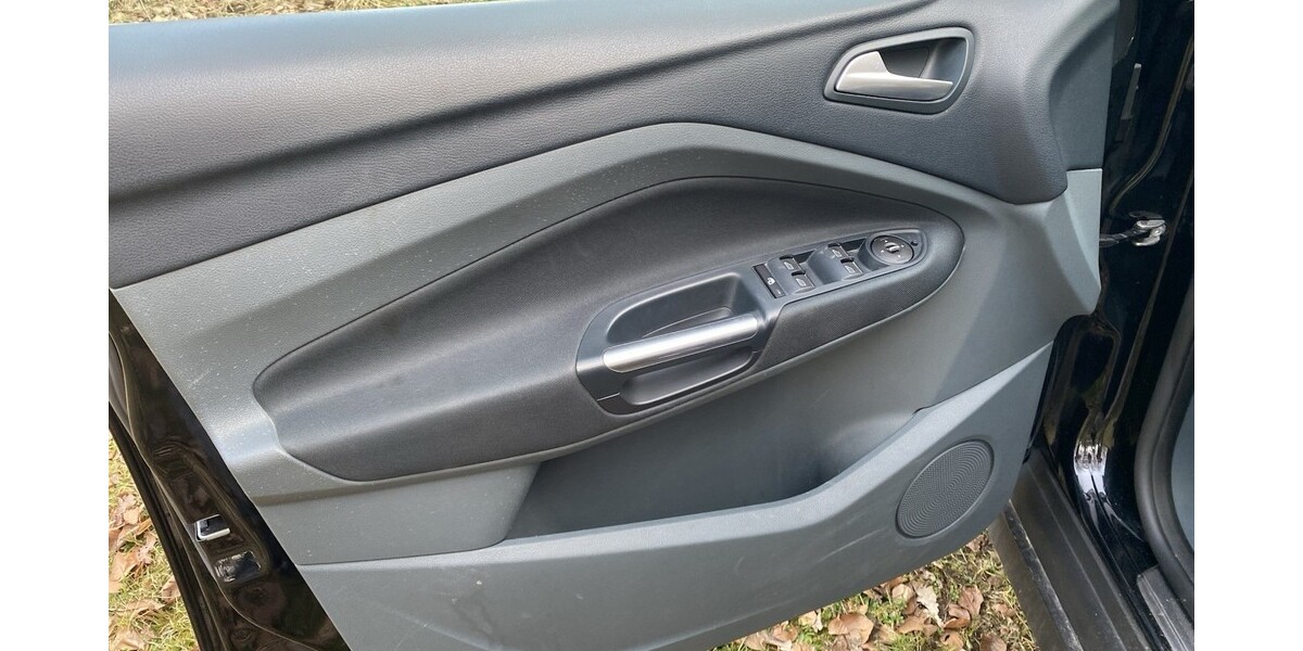 Ford C-Max 176.000 km 2.950 &euro; Affinghausen 27257