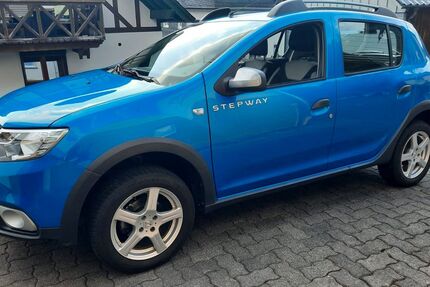 Dacia Sandero 16.300 km 8.250 &euro; Freudenberg 57258
