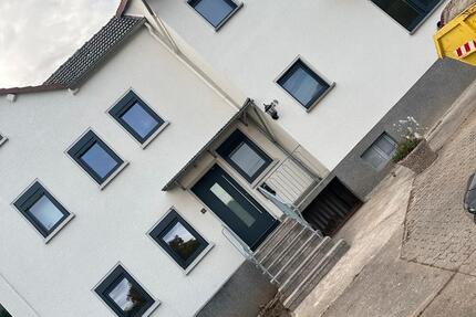 Kernsaniertes Einfamilienhaus in Kreuzweingarten zimmer