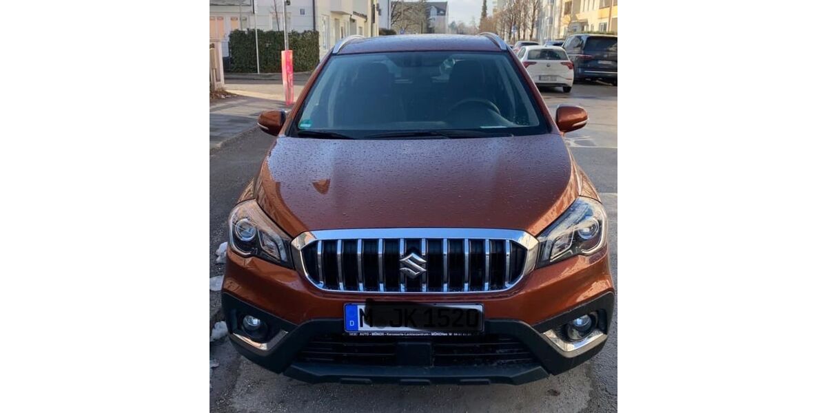 Suzuki SX4 19.500 km 17.100 &euro; München 81373